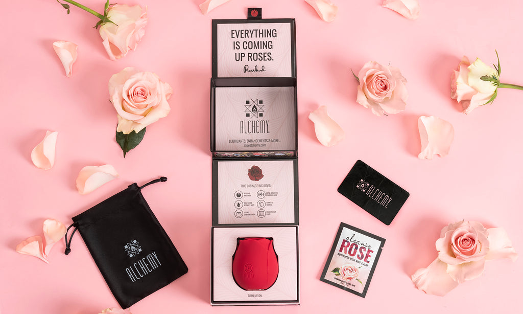 ROSEBUD FLORAL | OPEN BOX WITH PACKAGE CONTENTS