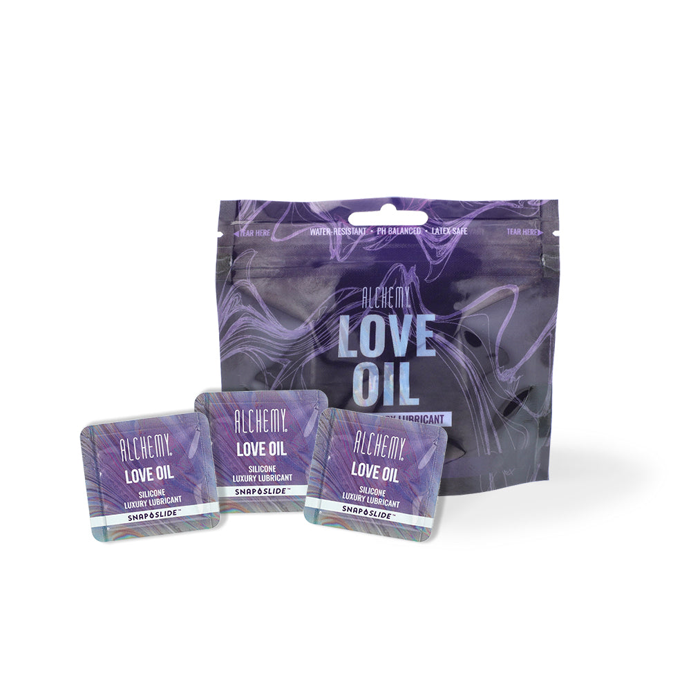 Love Oil Snap + Slide™ Three Packets with Bag